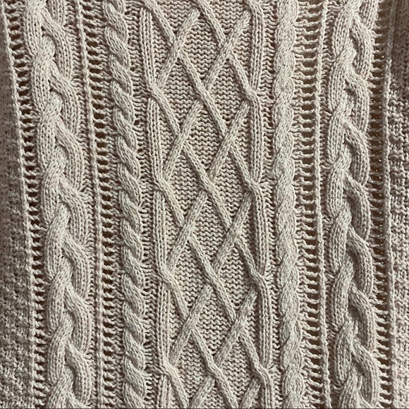 Loose Cable Knit Sweater - Picture 3 of 3